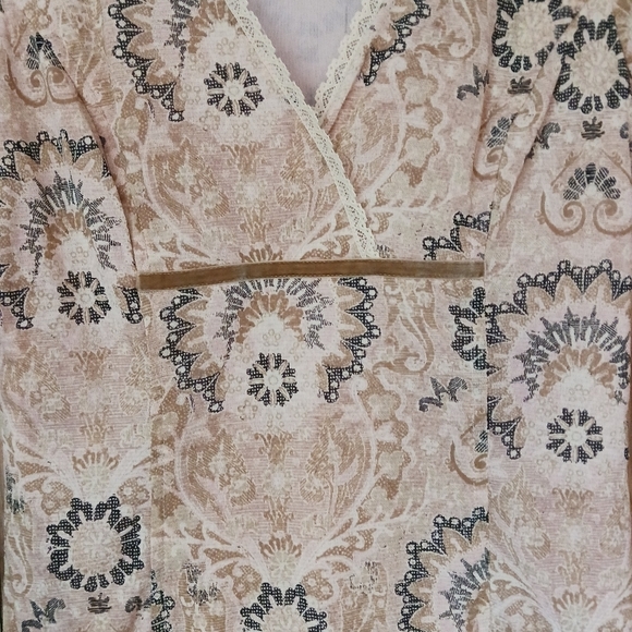 Vintage 90s Y2K Axcess by Liz Claiborne Allover Print Blouse - Picture 2 of 6